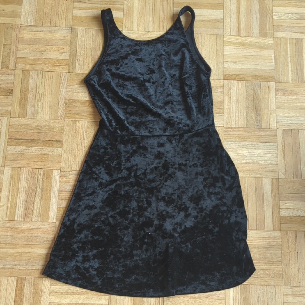 High Neck Black Velvet Dress